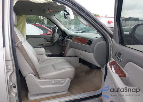 2007 Chevrolet Tahoe Ltz из США, поврежденный, VIN 1GNFC130X7R189031